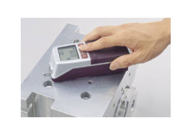 Portable Surface Roughness Tester "Mitutoyo" Model SJ-210